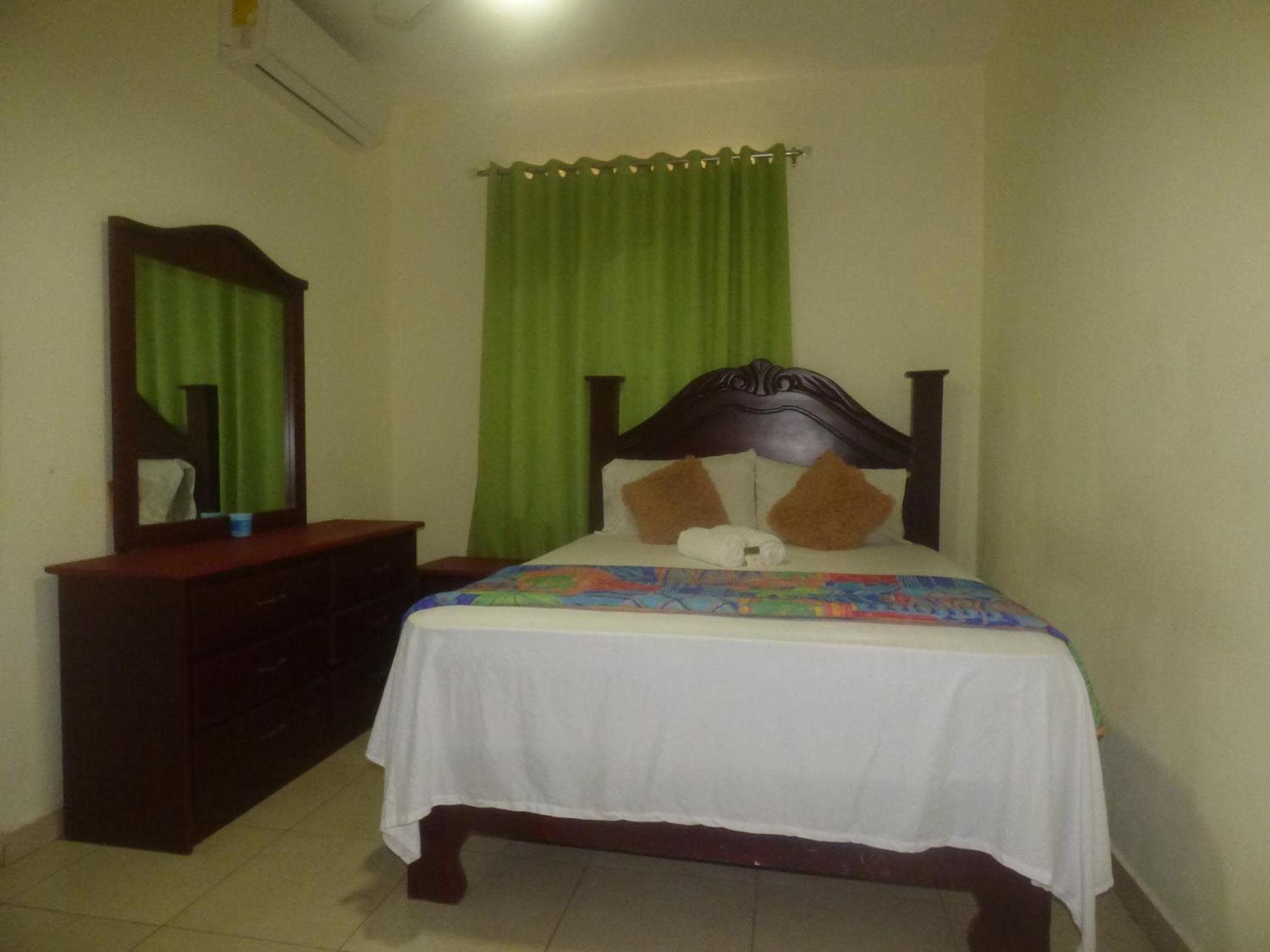 Hotel Enrique I Gazcue, Bed And Breakfast Santo Domingo Esterno foto
