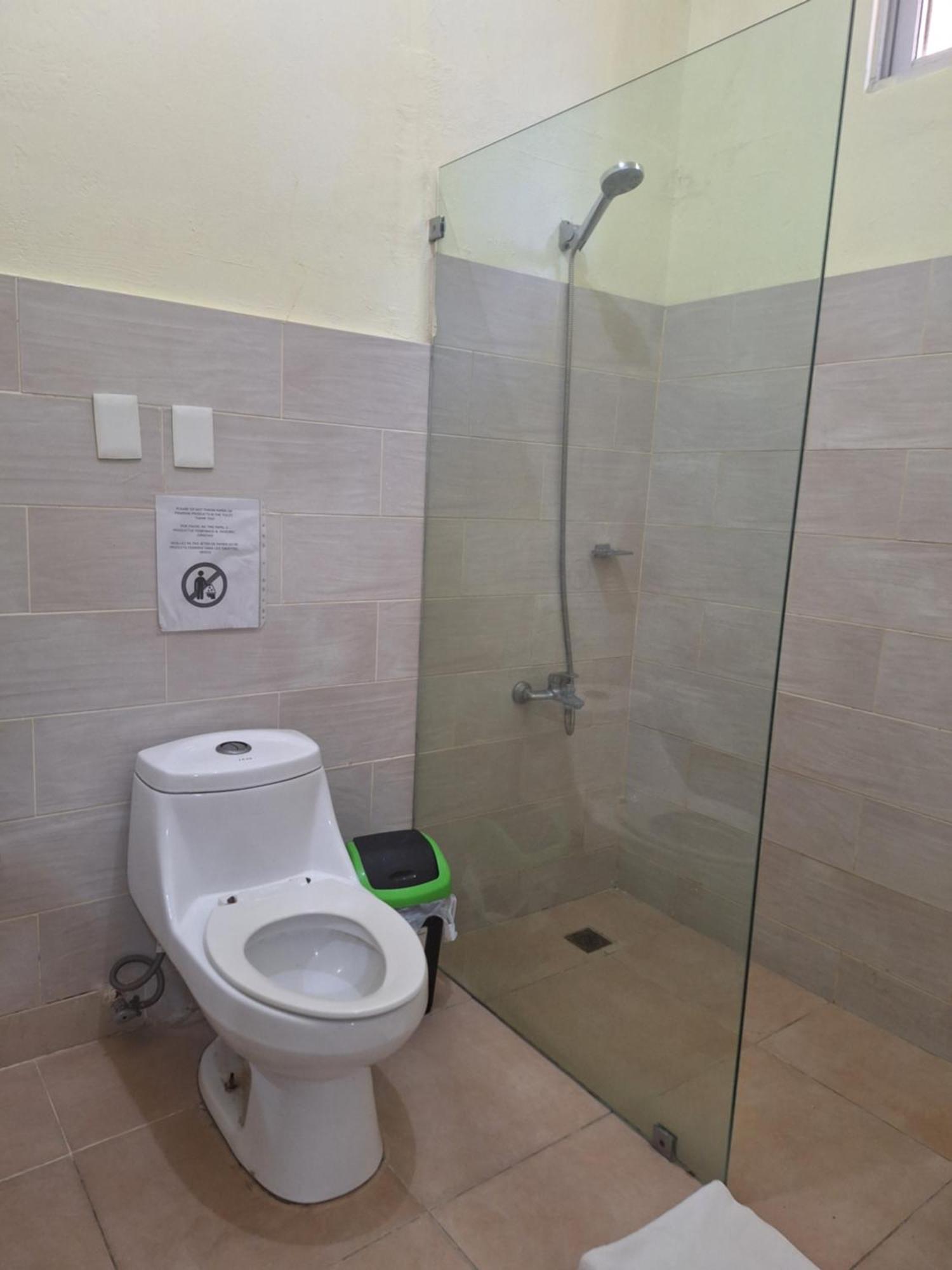 Hotel Enrique I Gazcue, Bed And Breakfast Santo Domingo Esterno foto